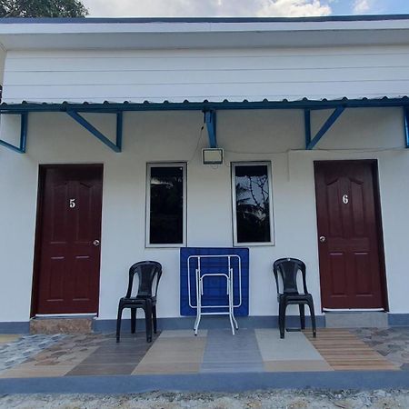 Chalet Meroloh Kuala Kangsar Exteriör bild