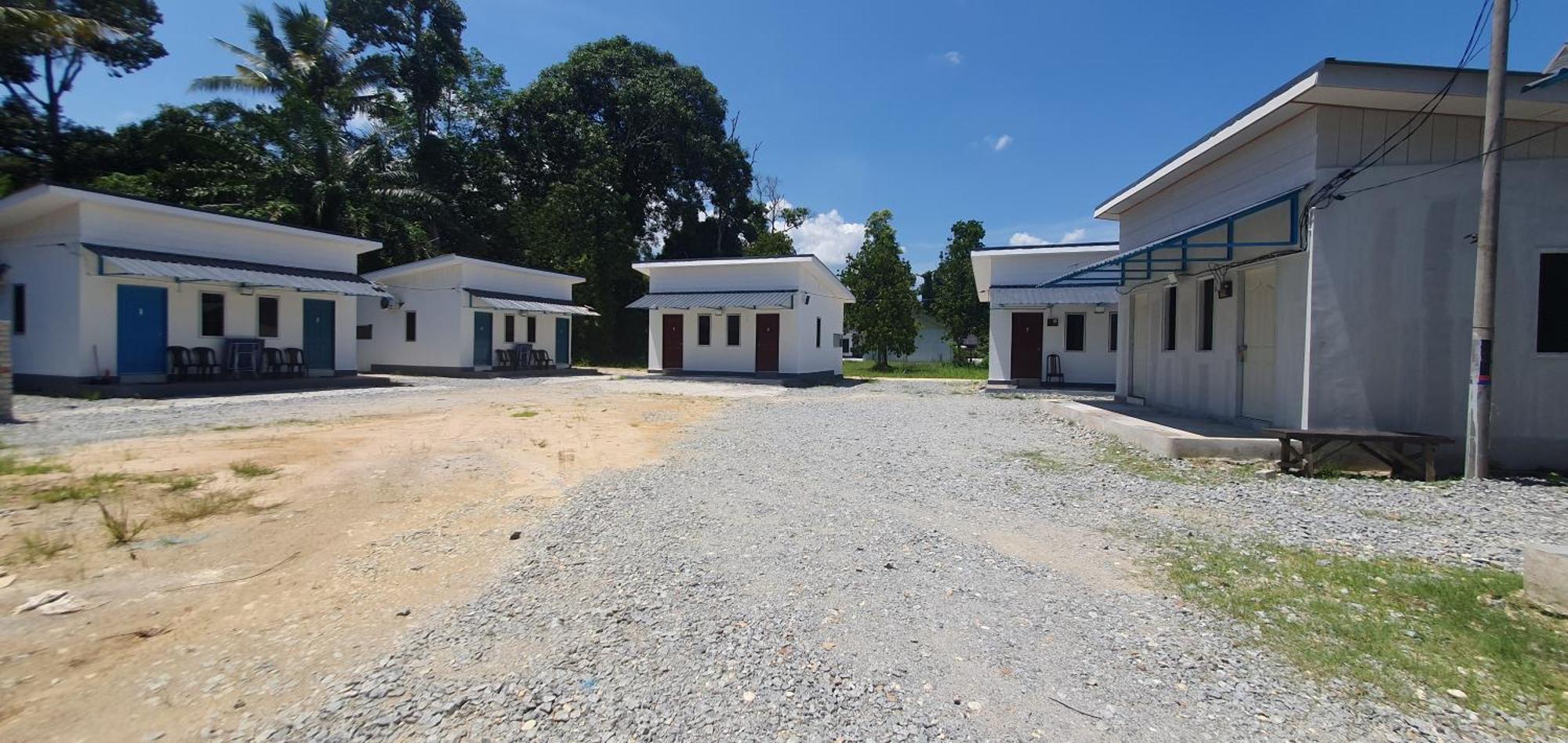 Chalet Meroloh Kuala Kangsar Exteriör bild